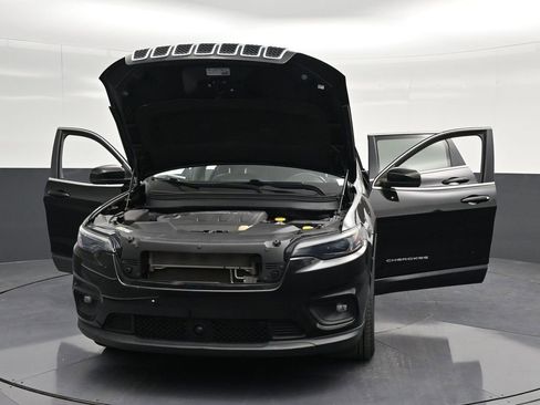Used 2021 Jeep Cherokee Latitude Lux FWD image 15