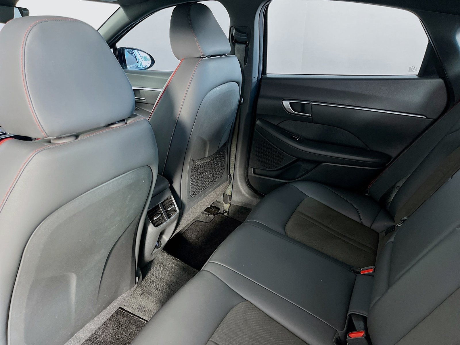 Used 2023 Hyundai Sonata SEL Plus FWD image 34