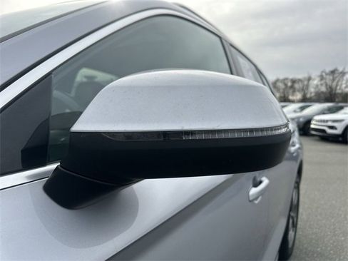 Used 2022 Audi Q5 2.0T Premium Plus w/ Premium Plus Package image 10