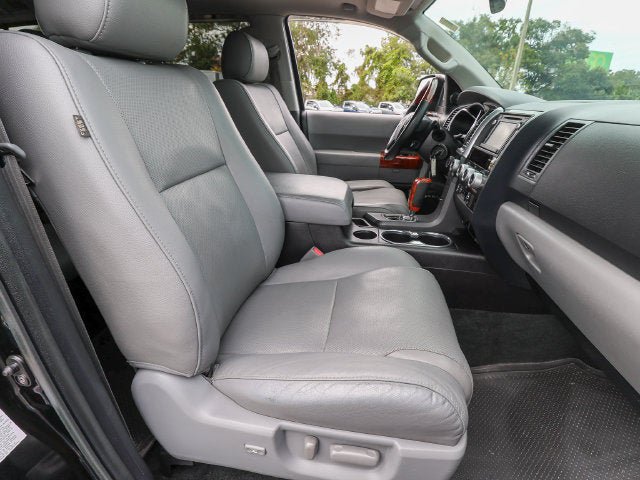Used 2018 Toyota Sequoia Platinum AWD/4WD image 25
