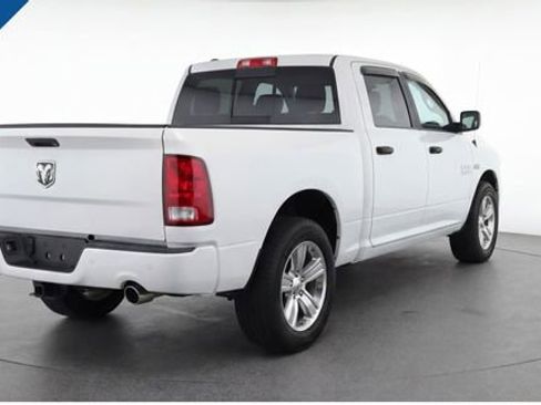 Used 2017 RAM 1500 Express image 4