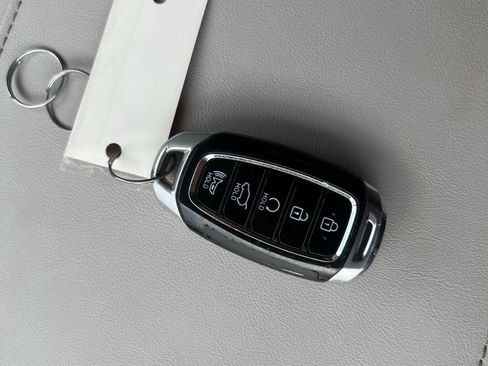 Used 2022 Hyundai Palisade Limited FWD image 39