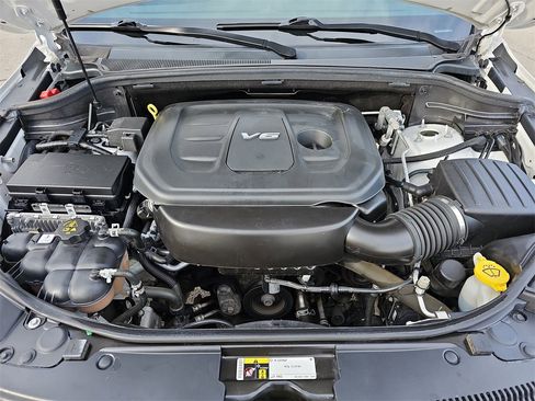 Used 2019 Jeep Grand Cherokee Limited image 31