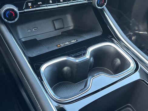 New 2026 Chevrolet Traverse LT w/ Enhanced Driving Package image 25