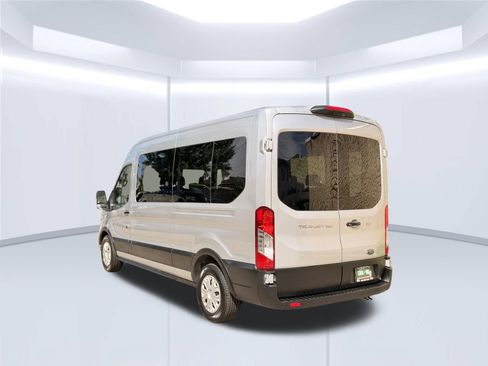 Used 2023 Ford Transit 350 XLT RWD image 9