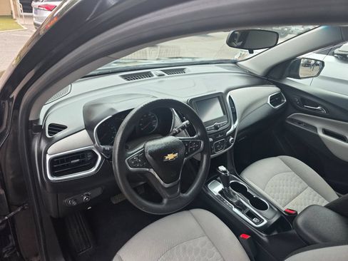 Used 2018 Chevrolet Equinox LT FWD image 14