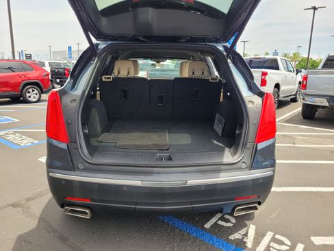 Used 2019 Cadillac XT5 FWD image 27