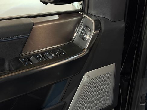 New 2025 Ford F150 Platinum w/ Equipment Group 702A High image 18