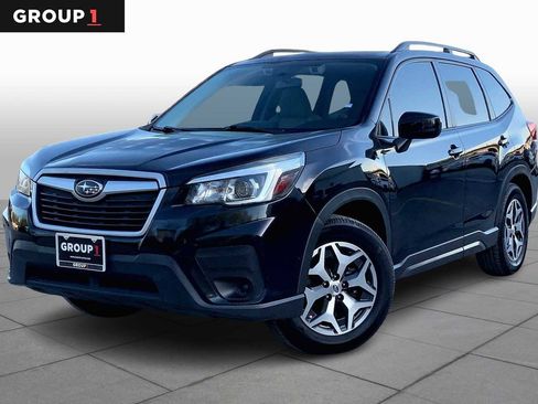 Used 2019 Subaru Forester Premium image 1