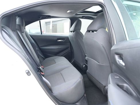 Used 2021 Toyota Corolla SE image 41