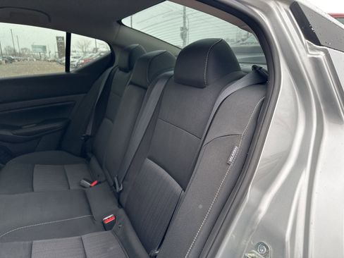 Used 2022 Nissan Altima 2.5 SV image 18