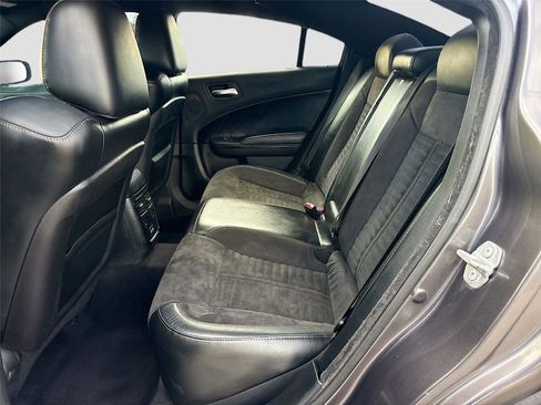 Used 2017 Dodge Charger R/T RWD image 23