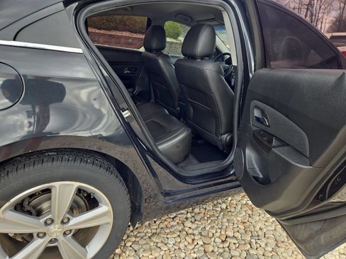 Used 2014 Chevrolet Cruze LT image 18