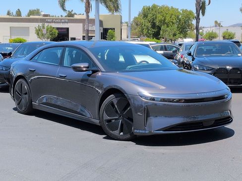 Used 2024 Lucid Air Touring AWD/4WD image 2