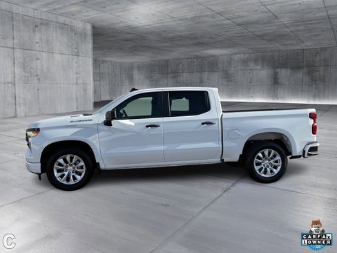 Used 2026 Chevrolet Silverado 1500 Custom image 3