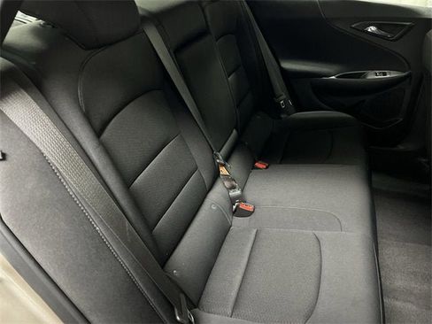 Used 2024 Chevrolet Malibu LT image 27
