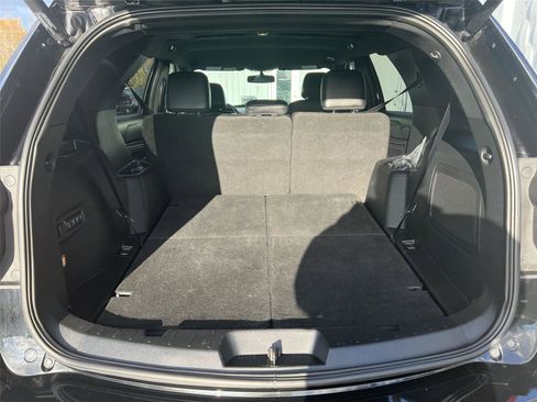 Used 2017 Ford Explorer Sport image 25