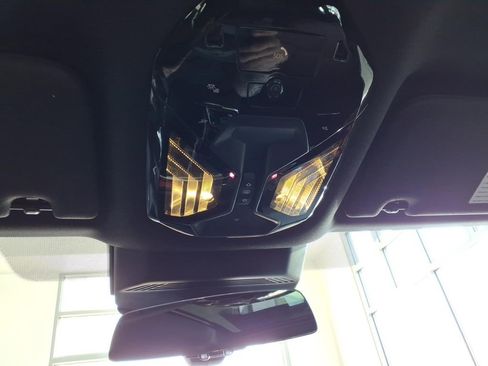 New 2026 BMW 740i xDrive image 19