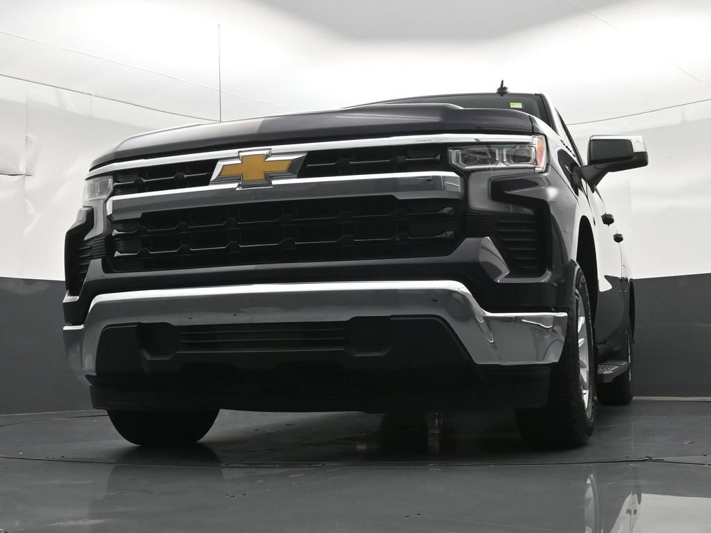 Used 2023 Chevrolet Silverado 1500 LT RWD image 34