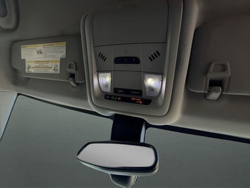 Used 2021 GMC Terrain SLT image 27