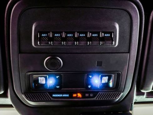 Used 2024 Ford Bronco Raptor AWD/4WD image 32