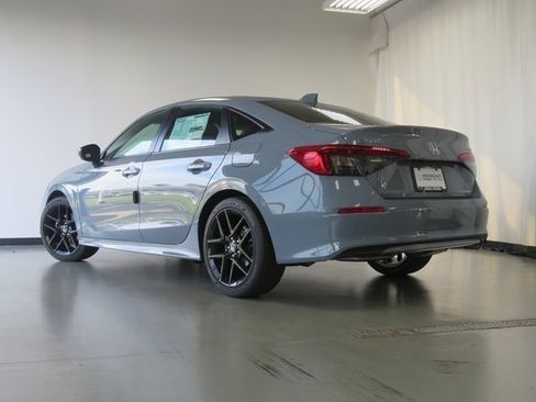 Used 2024 Honda Civic Sport image 15