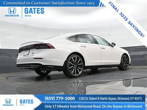 New 2025 Honda Accord Touring image 31