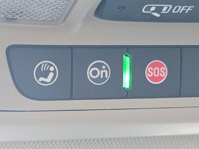 Used 2018 GMC Acadia Denali w/ Technology Package FWD image 7