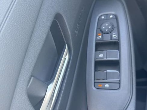 New 2026 Nissan Sentra SV w/ SV Convenience Package FWD image 16