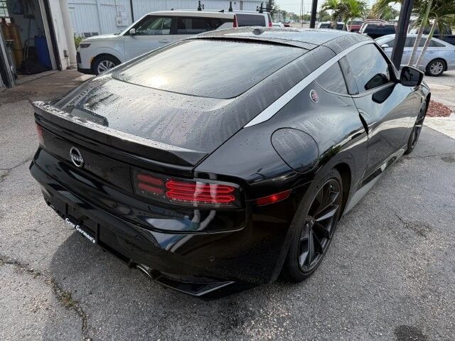 Used 2025 Nissan Z Performance w/ Floor Mat Package RWD image 5