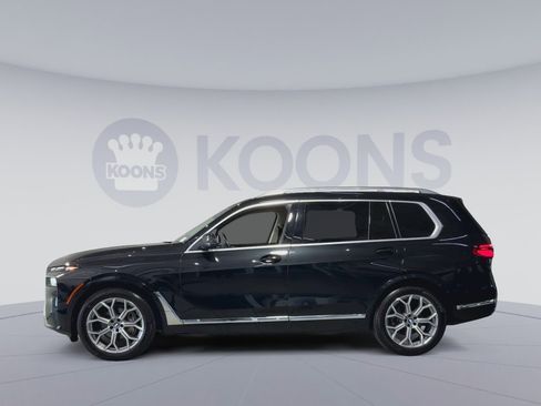 Used 2024 BMW X7 xDrive40i w/ Premium Package AWD/4WD image 7