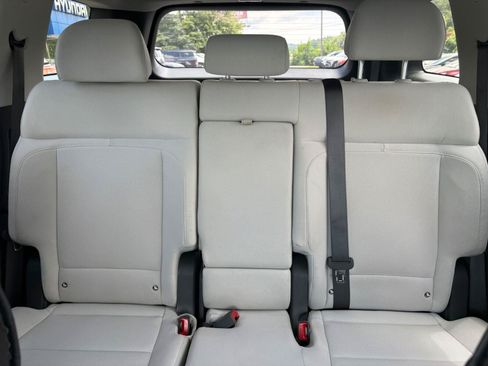 Used 2026 Hyundai Santa Fe SE FWD image 15