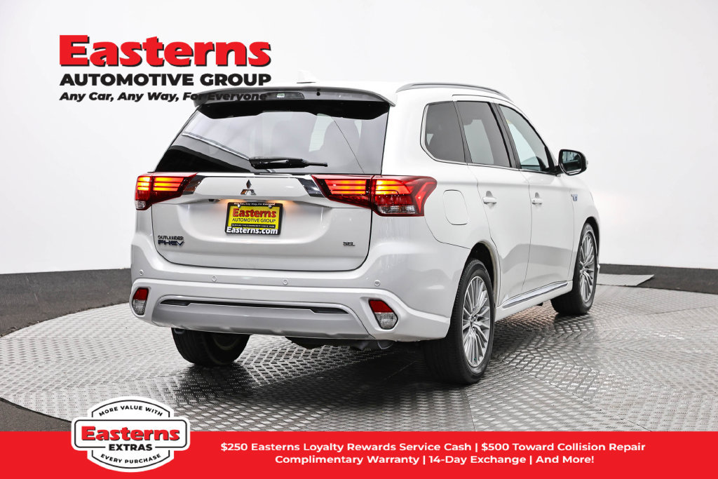 Used 2020 Mitsubishi Outlander SEL AWD/4WD image 6