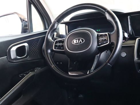 Used 2021 Kia Sorento S w/ Panoramic Sunroof Package FWD image 28
