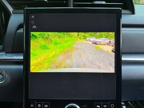 Used 2025 GMC Terrain Elevation FWD image 25