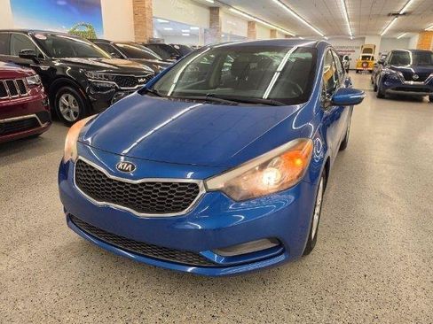 Used 2015 Kia Forte LX w/ Popular Package FWD image 1