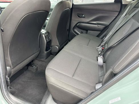 Used 2024 Hyundai Kona SEL image 11