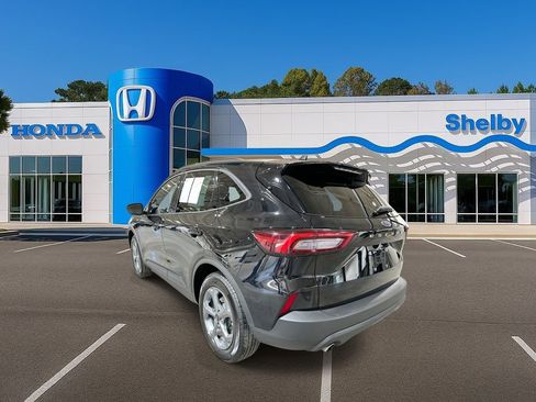 Used 2025 Ford Escape ST-Line image 6