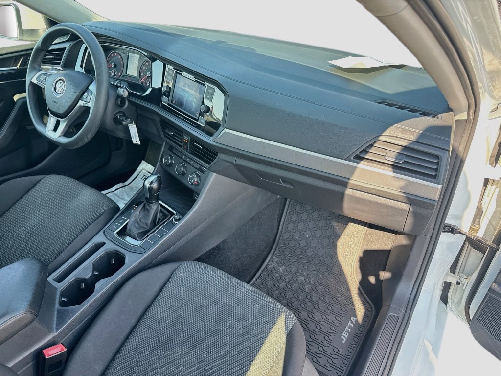 Used 2019 Volkswagen Jetta S w/ Driver Assistance Package FWD image 32