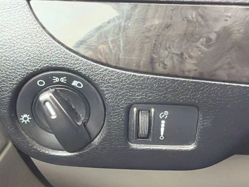 Used 2018 Dodge Grand Caravan SE image 14