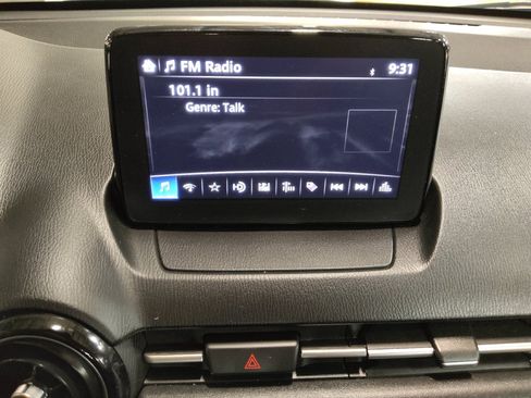 Used 2020 Toyota Yaris LE FWD image 25