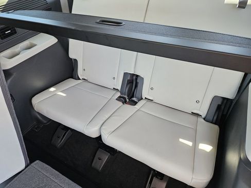 New 2026 Hyundai Santa Fe SEL FWD image 31