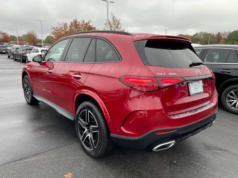 Certified 2025 Mercedes-Benz GLC 300 4MATIC image 7