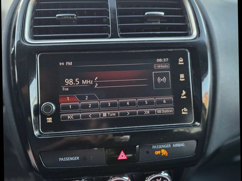 Used 2018 Mitsubishi Outlander Sport SEL FWD image 37
