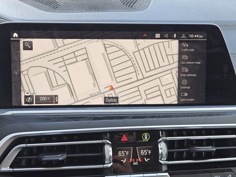 Used 2020 BMW X7 xDrive40i w/ Premium Package image 19