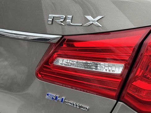 Used 2016 Acura RLX Sport Hybrid w/ Advance Pkg image 45