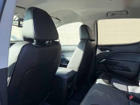 Used 2022 Chevrolet Colorado Z71 image 22