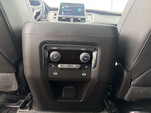 Used 2022 Chevrolet Tahoe LT w/ Luxury Package AWD/4WD image 24