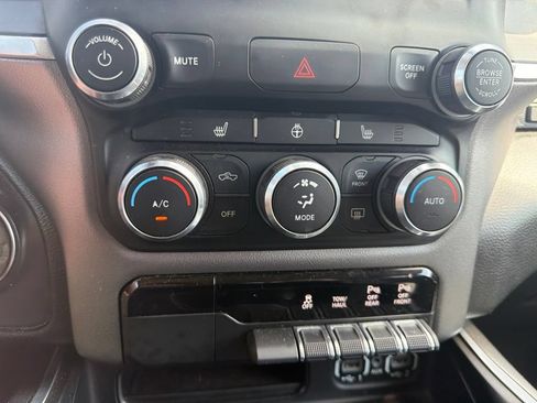 Used 2020 RAM 1500 Big Horn AWD/4WD image 28