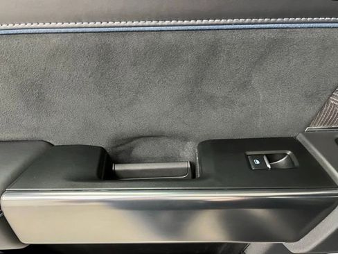 Used 2025 Ford F350 Platinum w/ Tremor Off-Road Package AWD/4WD image 39